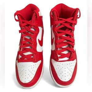 Nike Dunk High "University Red") High Top Sneaker Size‎ 6 U.S.